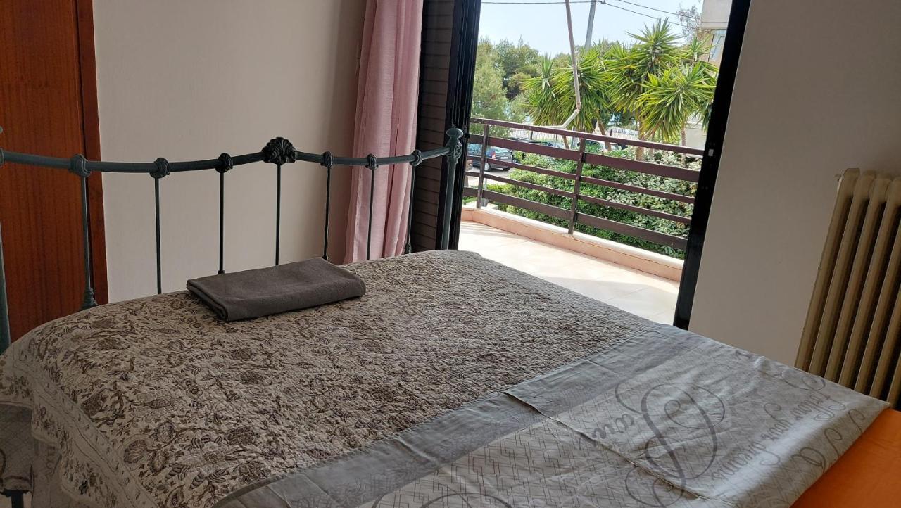 Dolphin 1 Apartment Артемида Екстериор снимка